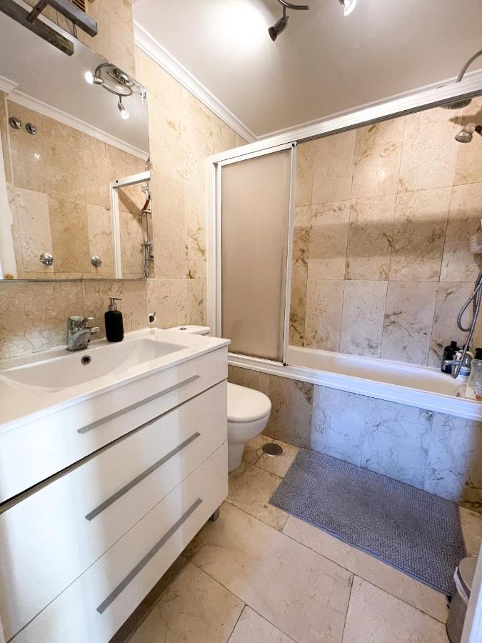 Great Puerto Banus Apartment Марбелья Екстер'єр фото